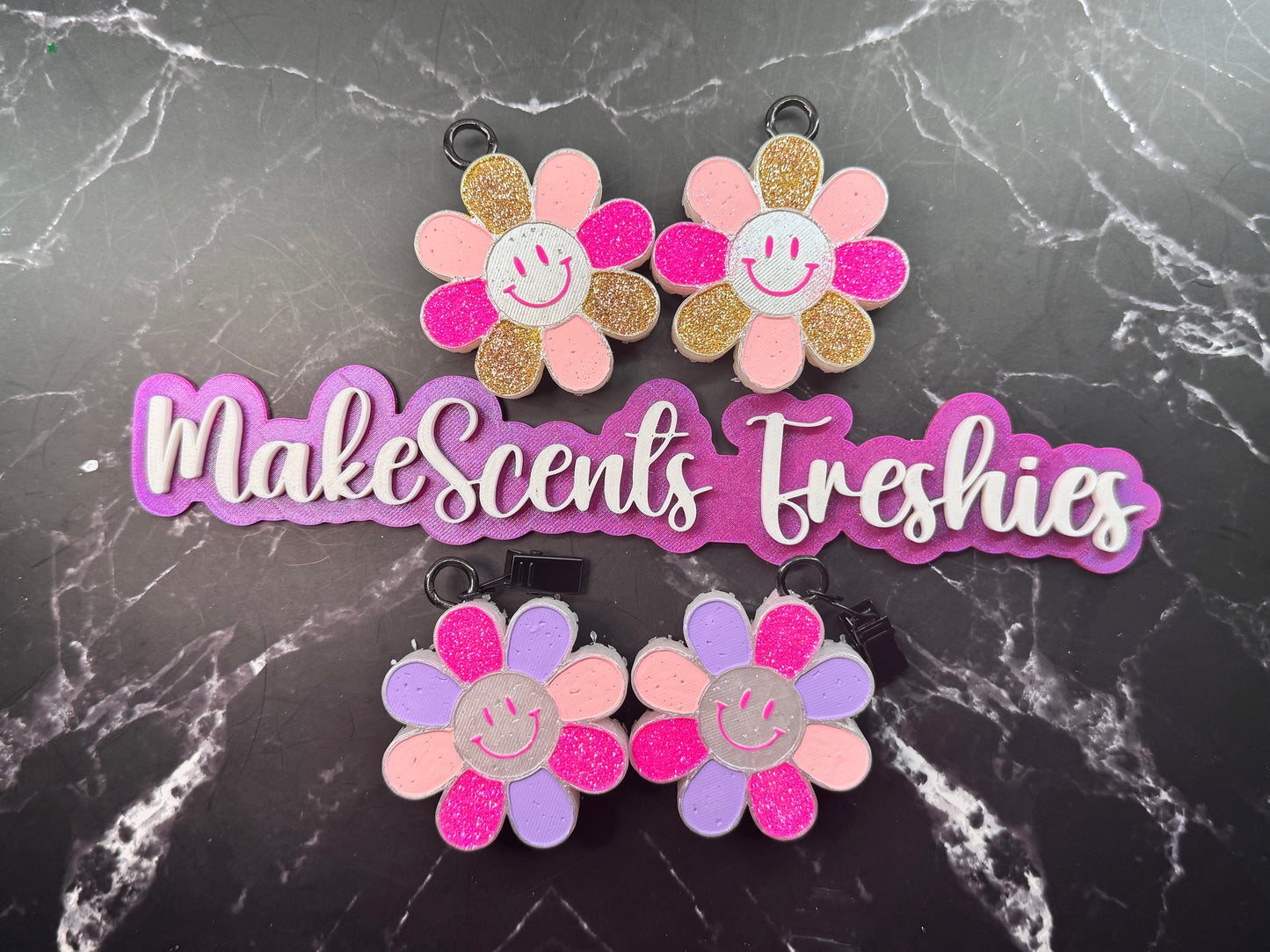 Vent Clip Smiley Flowers