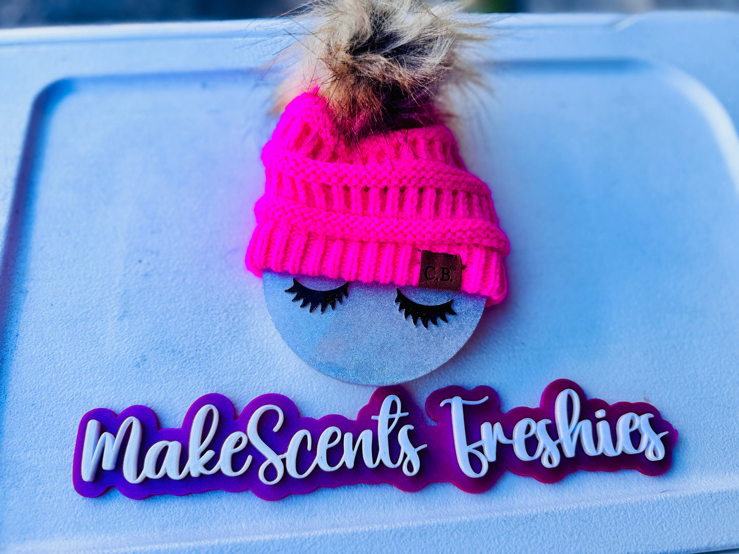 Beanie Smiley Freshie