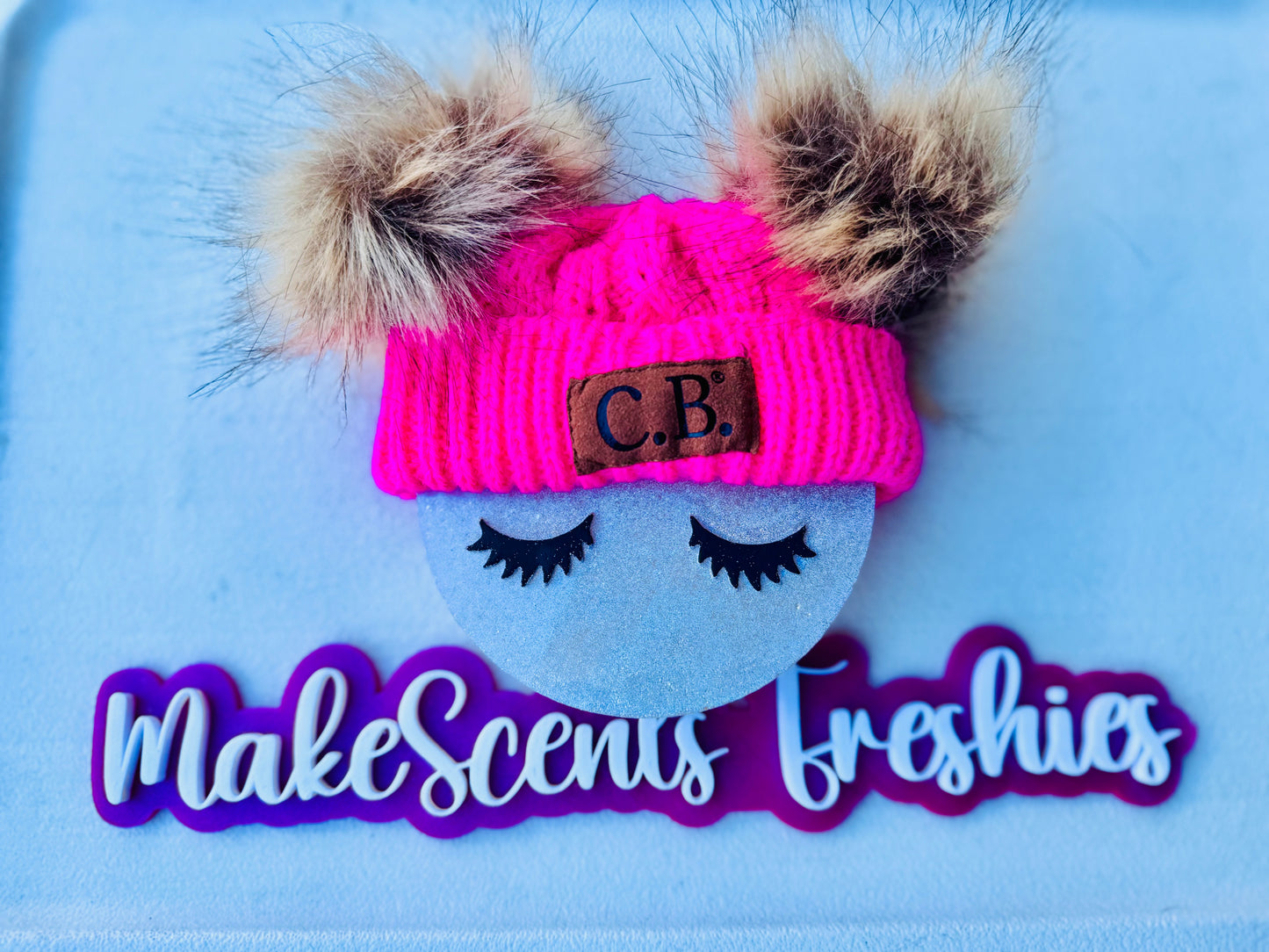 Beanie Smiley Freshie