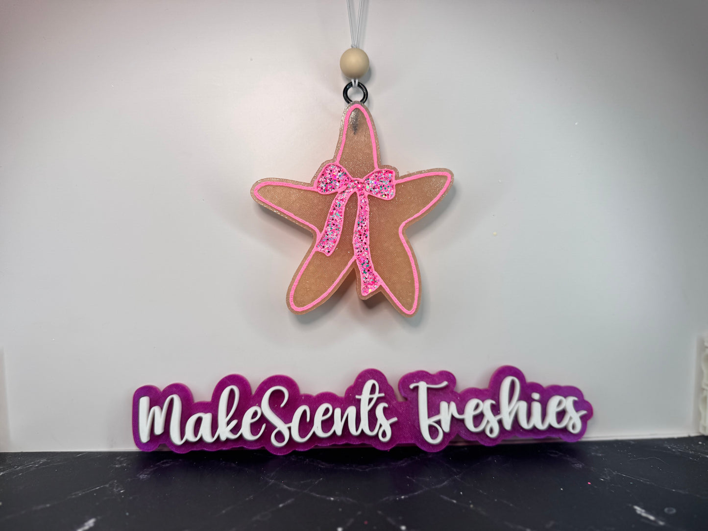 Starfish with a bow