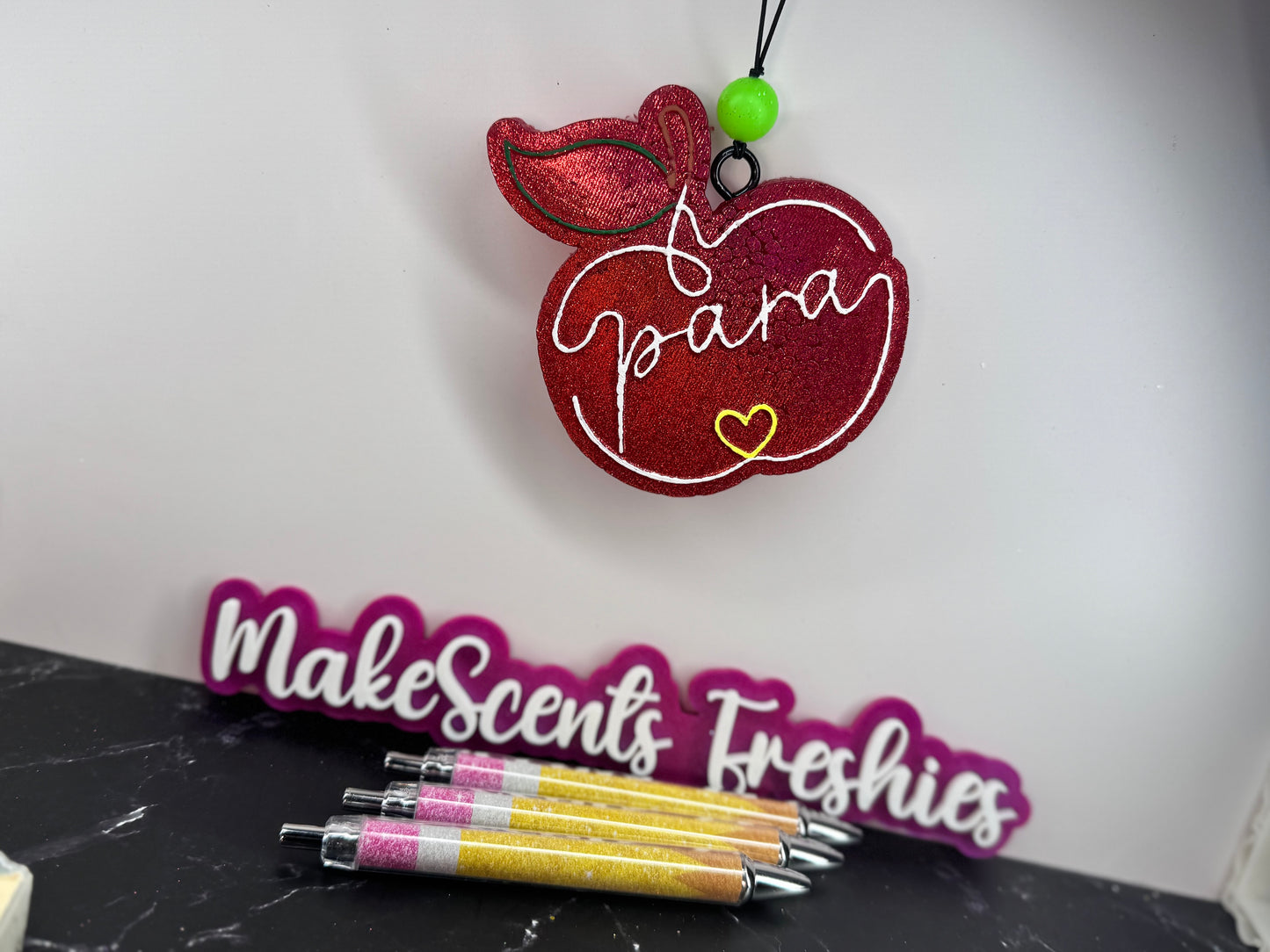Para Apple Freshie